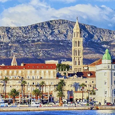 アパート Sea View Znjan