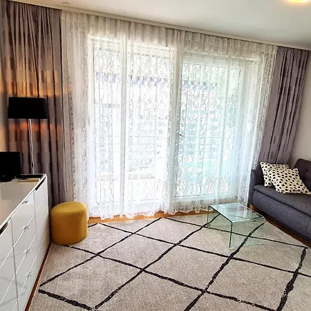 Sea View Znjan Сплит