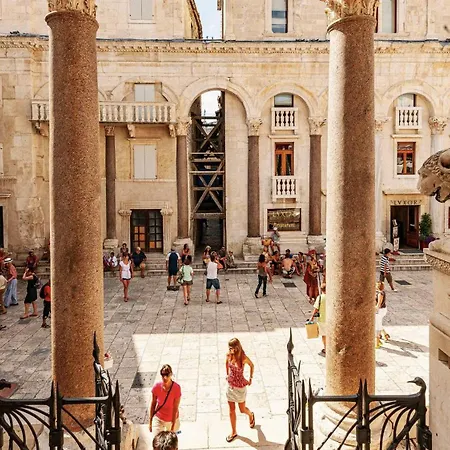 Sea View Znjan スプリト