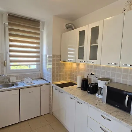 Daire Sea View Znjan