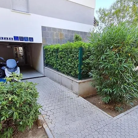 Sea View Znjan Apartamento